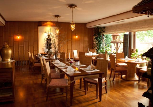 Hotel Pfauen Umkirch Bagian luar foto